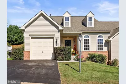 264 Prospect Circle #20, Shrewsbury, PA 17361 - Photo 1