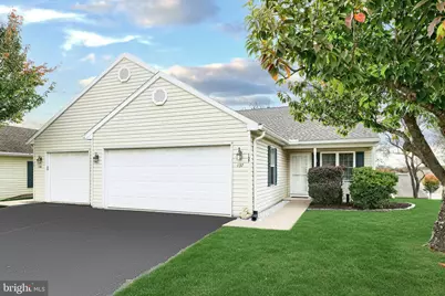 137 Furlong Way #137, Red Lion, PA 17356 - Photo 1