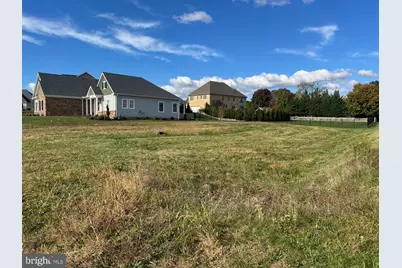 929 Bedford Road, York, PA 17404 - Photo 1