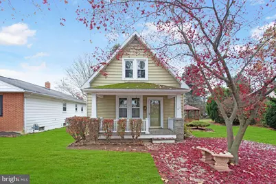1215 E Walnut Street, Hanover, PA 17331 - Photo 1