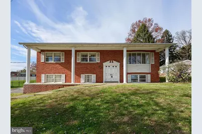 90 Churchill Drive, York, PA 17403 - Photo 1