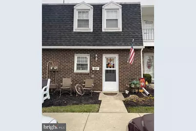 627 Colony Drive, York, PA 17404 - Photo 1