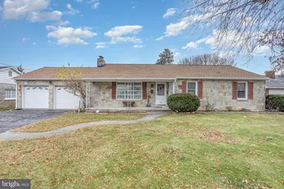 19 Lee Street, Hanover, PA 17331 - Photo 1