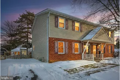 302 Westminster Avenue, Hanover, PA 17331 - Photo 1