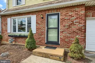 1960 Bannister St, York, PA 17404 - Photo 7