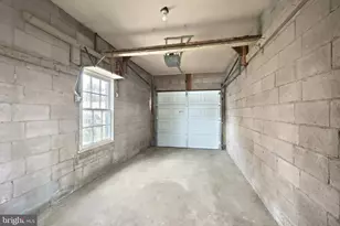 1960 Bannister St, York, PA 17404 - Photo 13