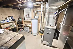 1960 Bannister St, York, PA 17404 - Photo 37