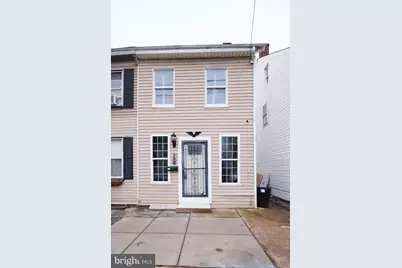 566 W Philadelphia Street, York, PA 17401 - Photo 1