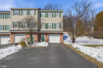 2280 North Point, York, PA 17406 - Photo 1