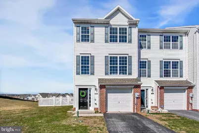 1229 Ledge Drive, York, PA 17408 - Photo 1