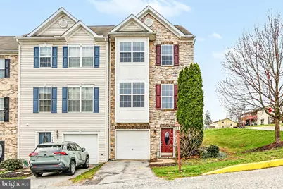353 W Chestnut Street #16, Dallastown, PA 17313 - Photo 1