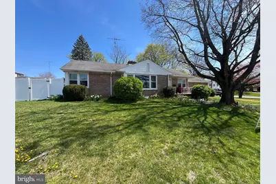 801 McCosh Street, Hanover, PA 17331 - Photo 1
