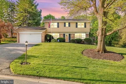 106 Circle Drive, York, PA 17406 - Photo 1