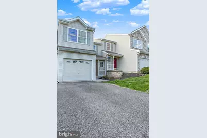 4 Fargreen Court #1B, Etters, PA 17319 - Photo 1