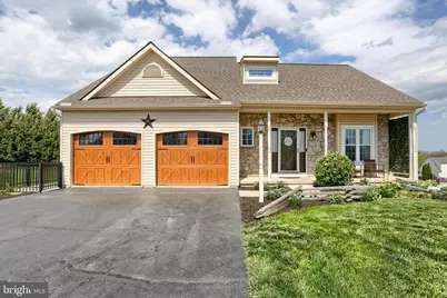 365 Lynne Drive, Mount Wolf, PA 17347 - Photo 1