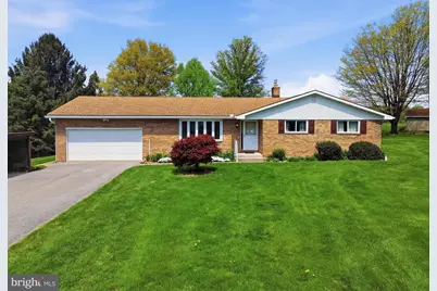 60 Catalina Drive, Mount Wolf, PA 17347 - Photo 1