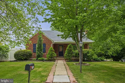 700 S Royal Street, York, PA 17402 - Photo 1