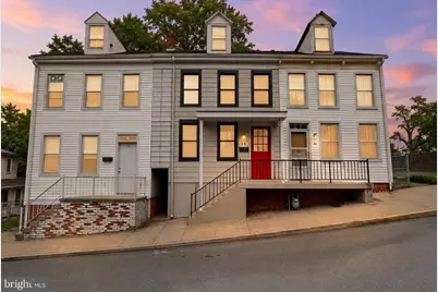 38 W 8th Avenue, York, PA 17404 - Photo 1