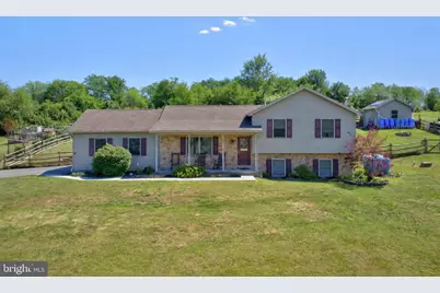 225 N Grant Road, Thomasville, PA 17364 - Photo 1