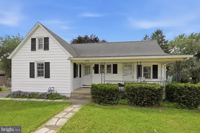 890 Melrose Lane, York, PA 17402 - Photo 1