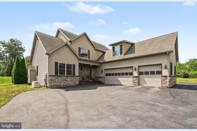 654 Old Quaker Road, Lewisberry, PA 17339 - Photo 1