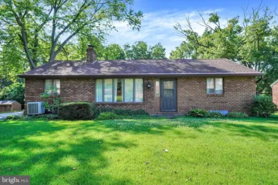 406 Beaumont Road, York, PA 17403 - Photo 1