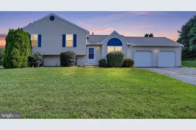 15 Katie Court, Stewartstown, PA 17363 - Photo 1
