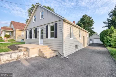 16 E Tolna Road, Shrewsbury, PA 17361 - Photo 1