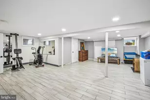 45 Bayview Ave, Newark, NJ 07112 - Photo 15