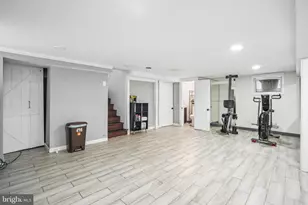 45 Bayview Ave, Newark, NJ 07112 - Photo 17