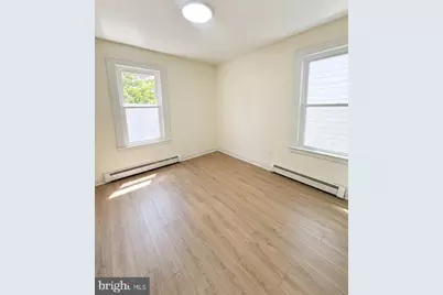 186 Isabella Ave #1ST FLOOR APT, Irvington, NJ 07111 - Photo 5