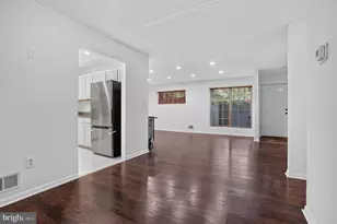 33 Seton Hall Dr, Newark, NJ 07103 - Photo 5