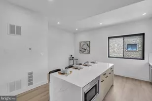 200 Paterson Plank Rd, Union City, NJ 07087 - Photo 19