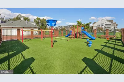 21 Cottonwood St #21, Jersey City, NJ 07305 - Photo 15