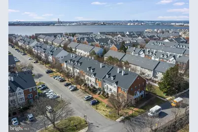 21 Cottonwood St #21, Jersey City, NJ 07305 - Photo 31