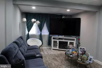 6904 Jackson Street, West New York, NJ 07093 - Photo 9