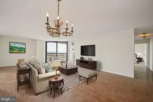 2138 Harmon Cove Tower, Secaucus, NJ 07094 - Photo 11