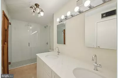 2138 Harmon Cove Tower #2138, Secaucus, NJ 07094 - Photo 15