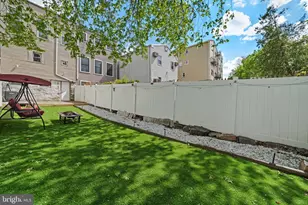 225 Terrace Ave, Jersey City, NJ 07307 - Photo 25