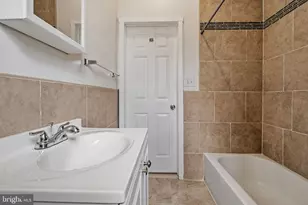 225 Terrace Ave, Jersey City, NJ 07307 - Photo 15