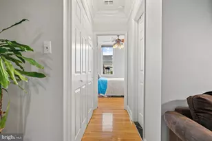 207 Ogden, Jersey City, NJ 07307 - Photo 11