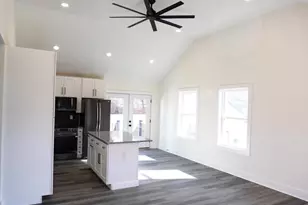 2 Allen St, Lambertville, NJ 08530 - Photo 7