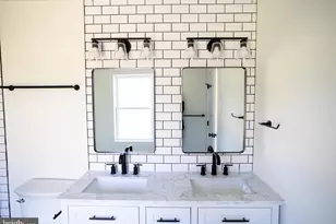 2 Allen St, Lambertville, NJ 08530 - Photo 17