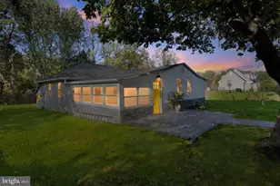 58 Belvidere Ave, Lambertville, NJ 08530 - Photo 3