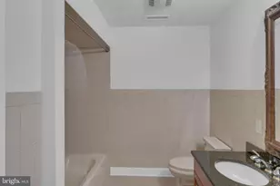 2 Dairy Farm Ln, Lambertville, NJ 08530 - Photo 65