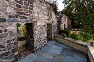 27 Lambert Ln, Lambertville, NJ 08530 - Photo 9