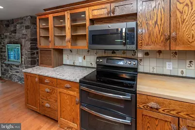 27 Lambert La, Lambertville, NJ 08530 - Photo 41