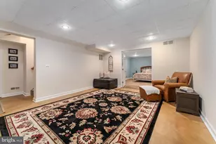 10 Pheasant Dr, Ringoes, NJ 08551 - Photo 49