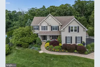 10 Pheasant Drive, Ringoes, NJ 08551 - Photo 1