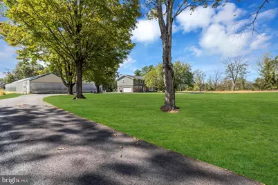 70 Mackenzie Road, Hampton, NJ 08827 - Photo 3